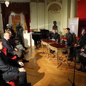 U Hrvatskom narodnom kazalištu predstavljen novi prijevod Biblije